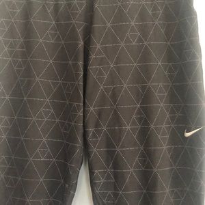 Patterned Nike leggings